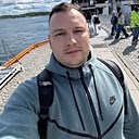 Слава, 32 года