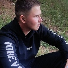 Фотография мужчины Damirka, 19 лет из г. Ижевск