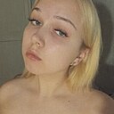 Настя, 18 лет