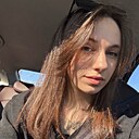Вика, 23 года