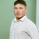 Максим, 19 лет