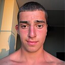 Ахмадхан, 18 лет