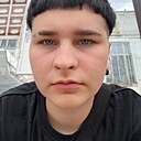 Вика, 18 лет
