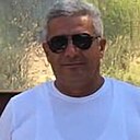 Гагик, 51 год