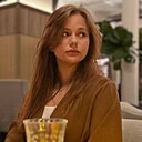 Виктория, 18 лет