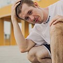 Роман, 25 лет