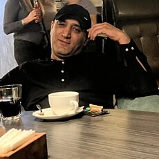 Фотография мужчины Баха, 41 год из г. Киров