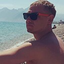 Name, 32 года