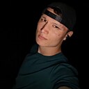 Артём, 22 года