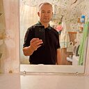 Олег, 52 года