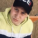 Роман, 33 года