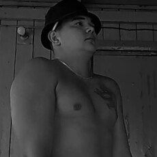 Фотография мужчины Андрей, 20 лет из г. Хабаровск