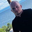 Денис, 24 года