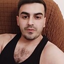 Узеир, 33 года
