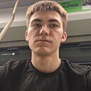Максим, 21 год