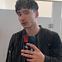 Максим, 22 года