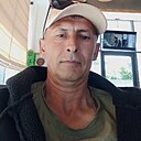 Бек, 49 лет