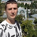 Михаил, 33 года