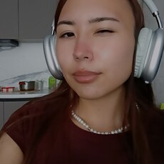 Фотография девушки Rezida, 21 год из г. Тюмень