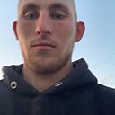 Андрей, 23 года