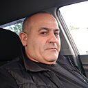 Артём, 46 лет