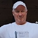 Роман, 64 года