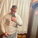 Юра, 24 года