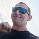 Артём, 37 лет