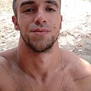 Одинокий Лев, 37 лет