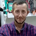 Алек Красавчик, 35 лет