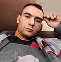 Юрий, 23 года