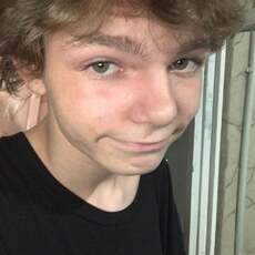 Фотография мужчины Игорь, 18 лет из г. Евпатория