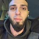 Умар, 22 года