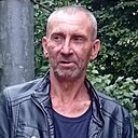 Валера, 24 года
