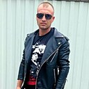 Денис, 34 года