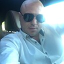 Артем, 32 года