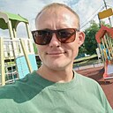 Макс, 32 года