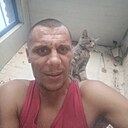 Xxx, 41 год