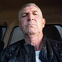 Виктор, 61 год