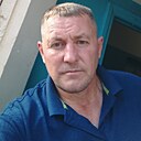 Гор, 48 лет
