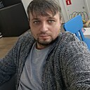 Олег, 37 лет