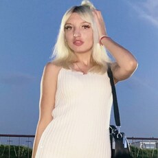 Фотография девушки Ксения, 21 год из г. Лида