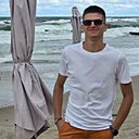 Илья, 22 года