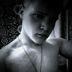 Фотография мужчины Денис, 20 лет из г. Шарыпово