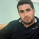 Av, 33 года