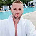Денис, 33 года