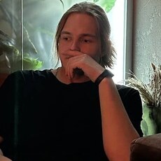 Фотография мужчины Кирилл, 21 год из г. Березовский (Кемеровская Обл)