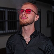 Roman, 24 из г. Франкфурт-на-Майне.