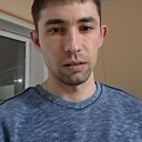 Ден, 33 года