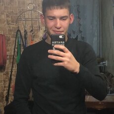 Фотография мужчины Данил, 19 лет из г. Ульяновск